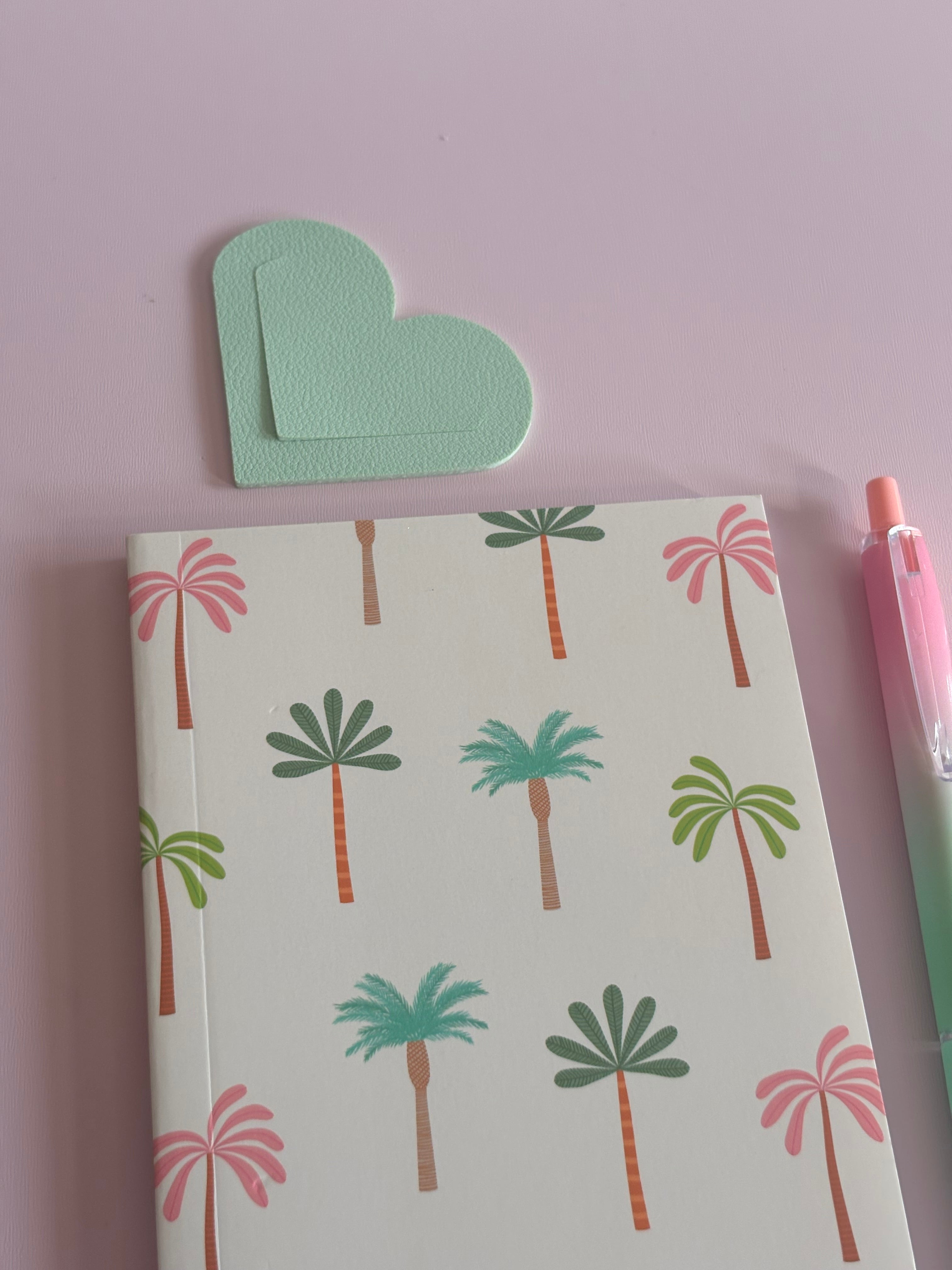 Neutral Palm Bundle