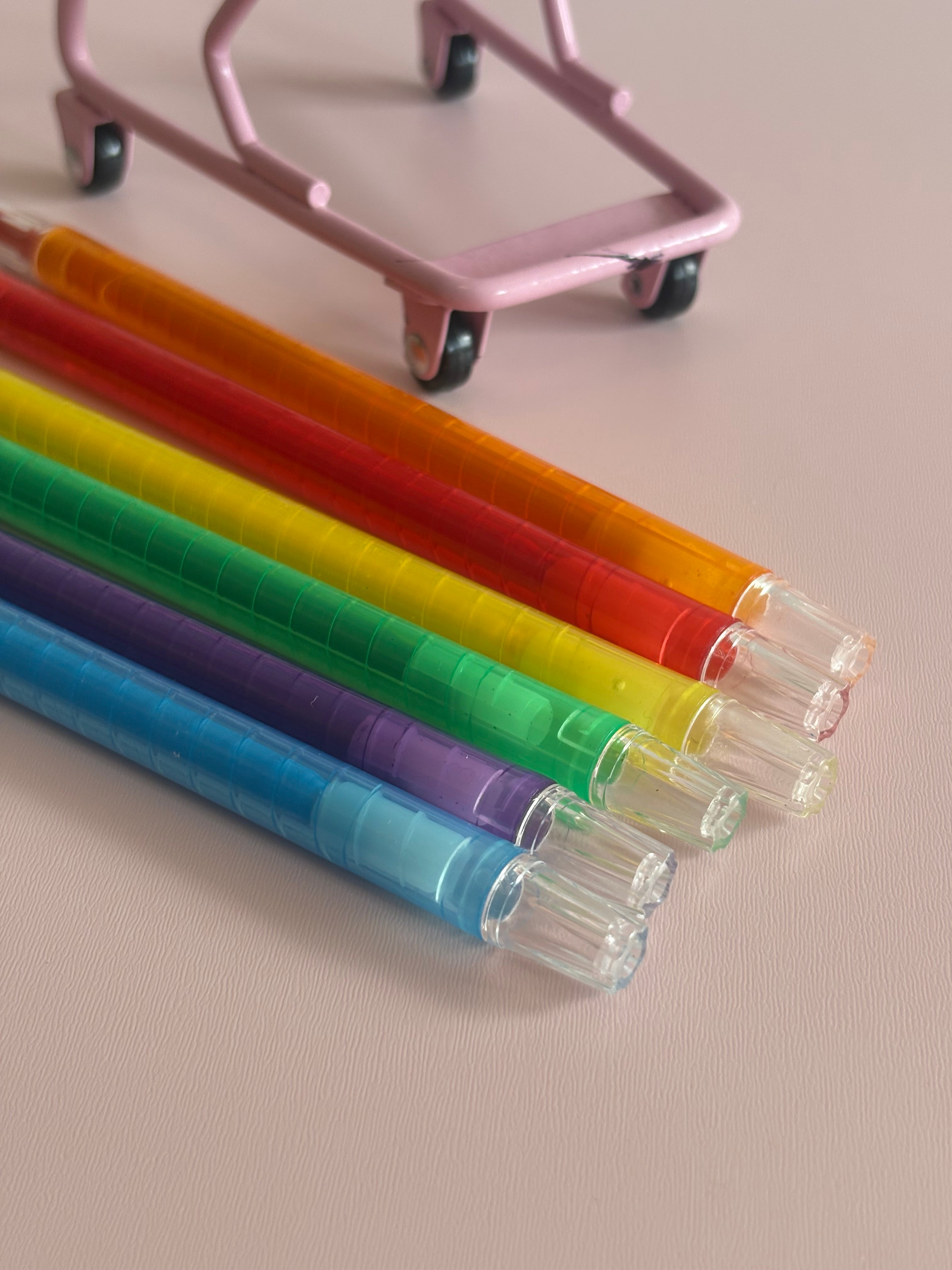Retractable Crayons 🌈