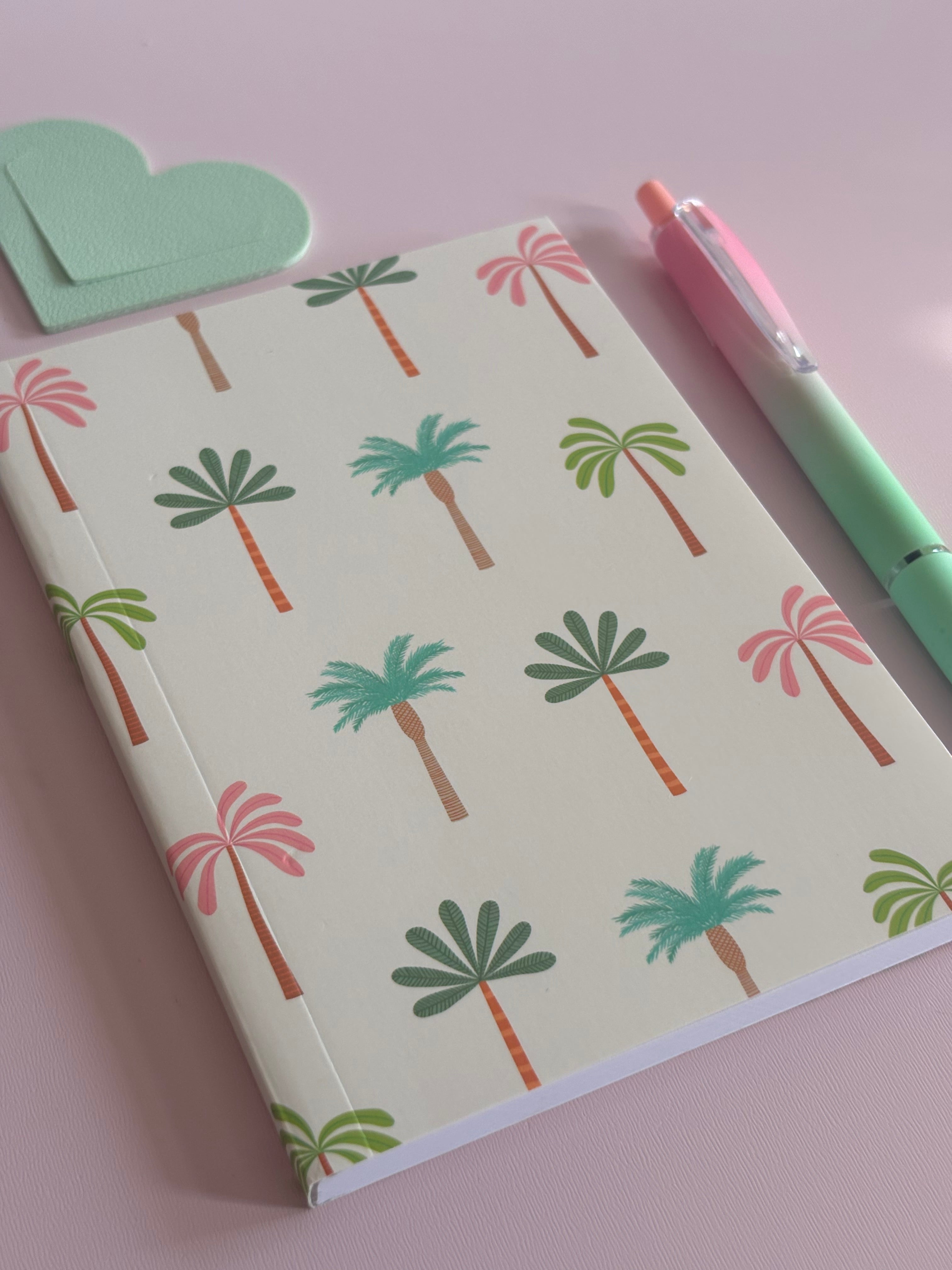 Neutral Palm Bundle